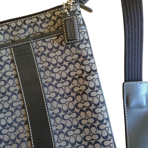 Coach Signature Black And Grey Crossbody Bag Canvas Monogram - Picture 3 of 8
